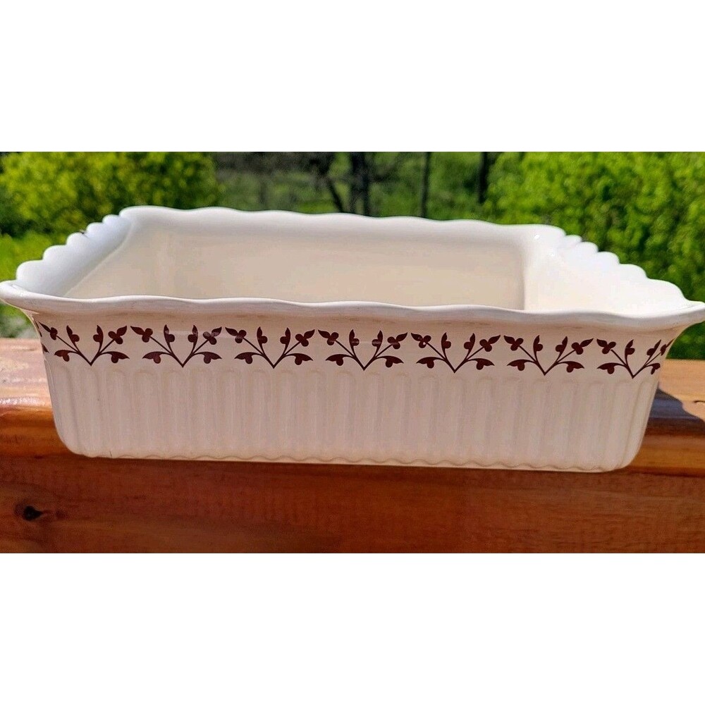 Paula Deen 9" x 9" Square Harvest Cream 3 Quart Casserole Dish Wavy Edge